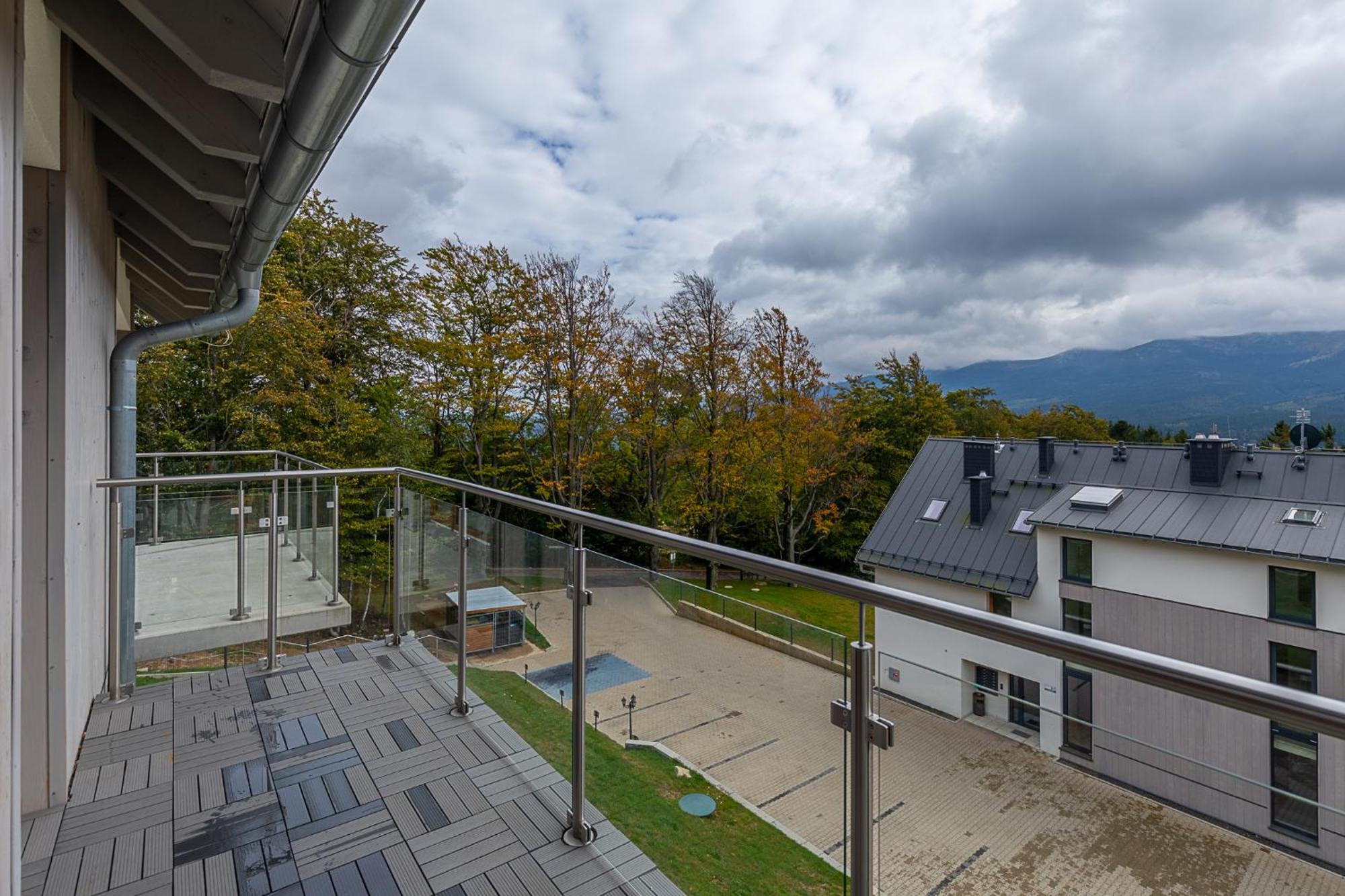 Rentplanet - Apartamenty Schroniskowa Шклярська Поремба Екстер'єр фото