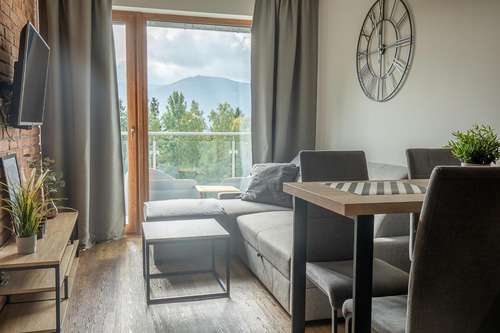 Rentplanet - Apartamenty Schroniskowa Шклярська Поремба Екстер'єр фото